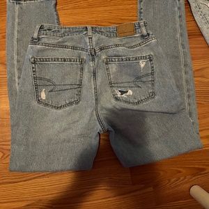 American Eagle Mom Jeans